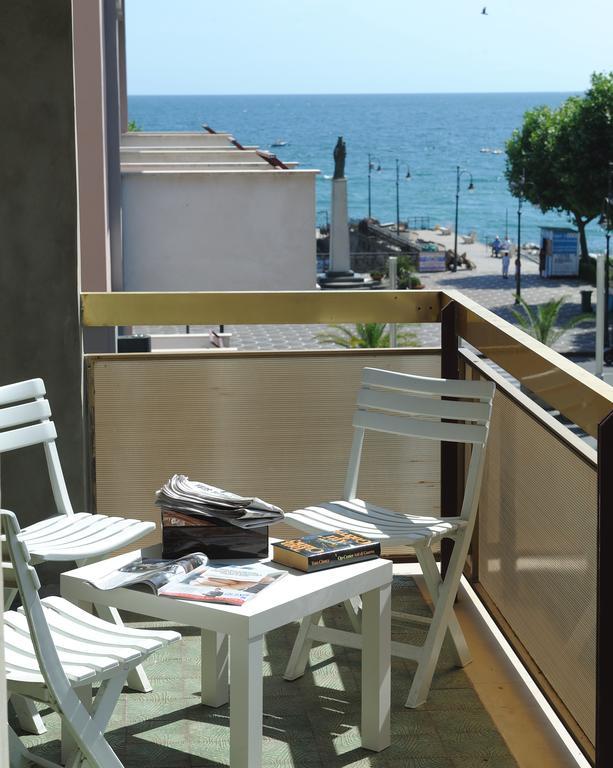 Tizi Apartments Corso Reginna Maiori Exterior photo